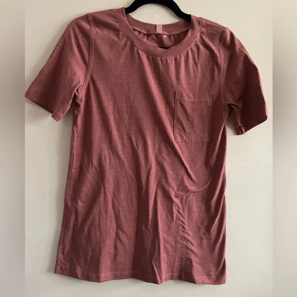 New! Lunya Casual T-Shirt - Picture 1 of 4